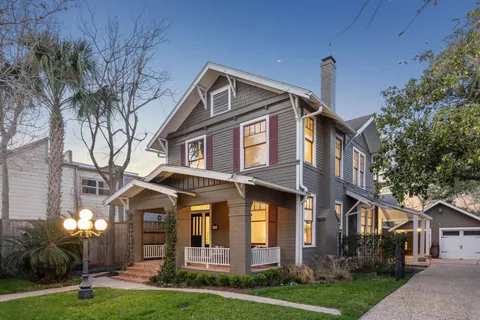 $850,000 | 1108 Hyde Park Boulevard, Houston, TX 77006