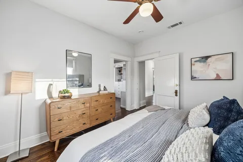 $850,000 | 1108 Hyde Park Boulevard, Houston, TX 77006