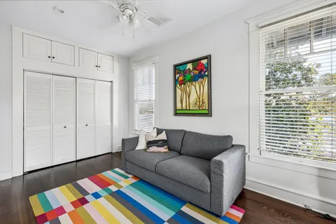 $850,000 | 1108 Hyde Park Boulevard, Houston, TX 77006