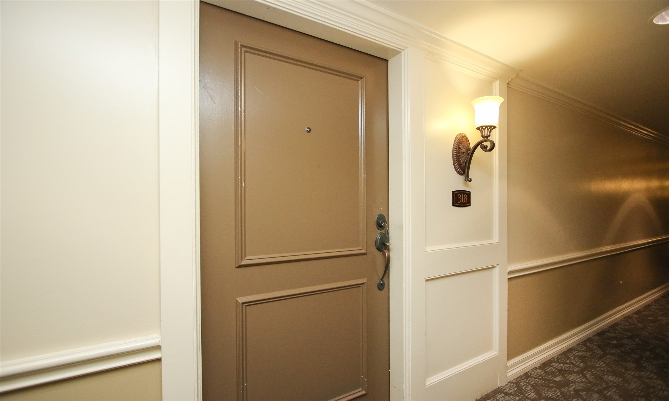 3525 Sage Road, Unit 318 Houston, TX 77056 - Photo 23 of 46