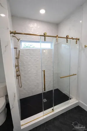 $3,000 | 606 East Leonard Street, Pensacola, FL 32503