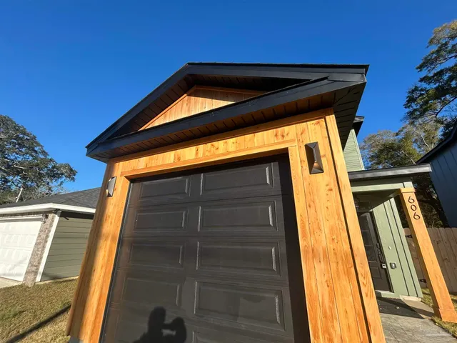 a view of front door