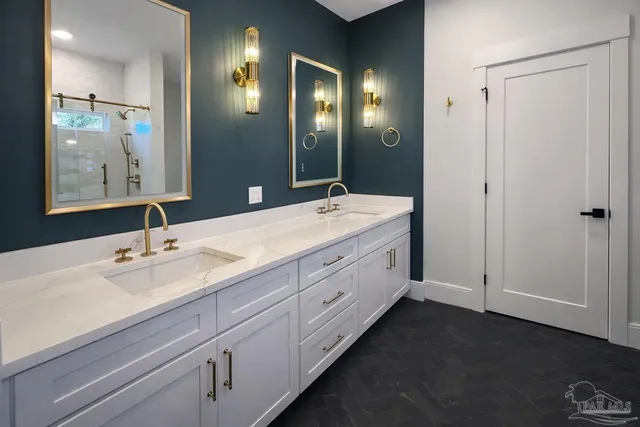 $3,000 | 606 East Leonard Street, Pensacola, FL 32503