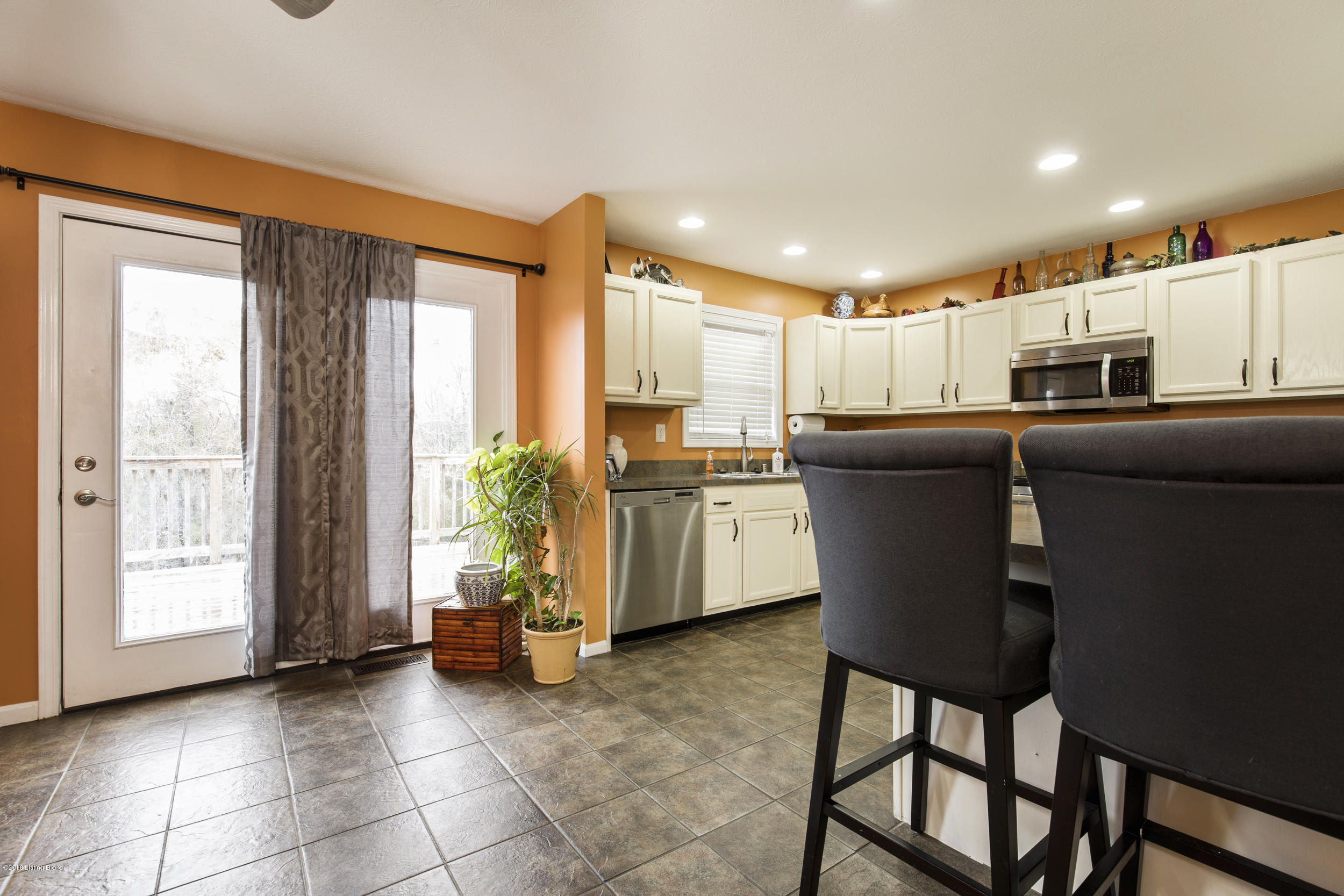 388 Bart Smith Road Smithfield, KY 40068 - Photo 10 of 45 10-kitchen