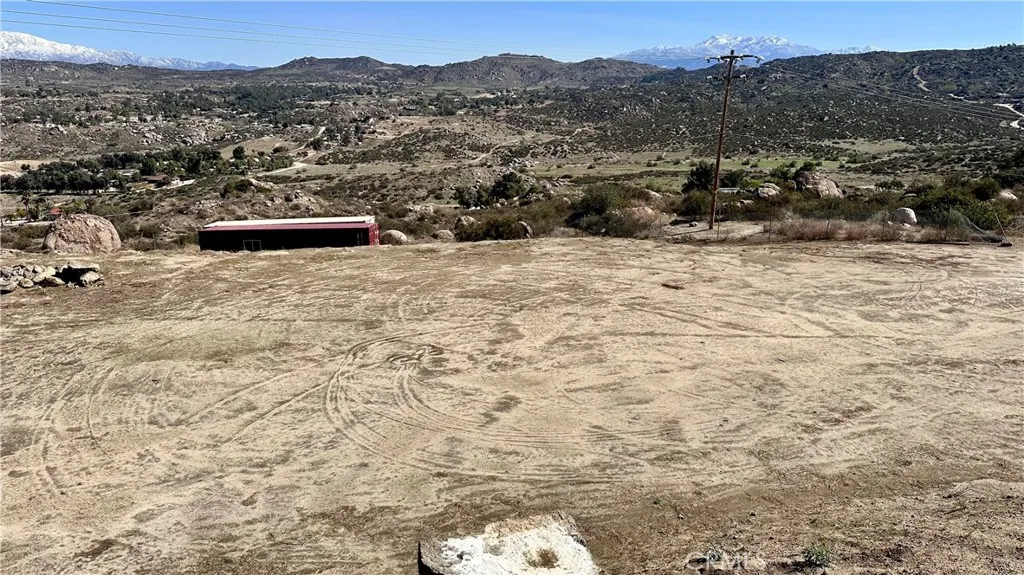 0 Penbrook Temecula, CA 92592 - Photo 16 of 20 a view of a outdoor space with mountain view