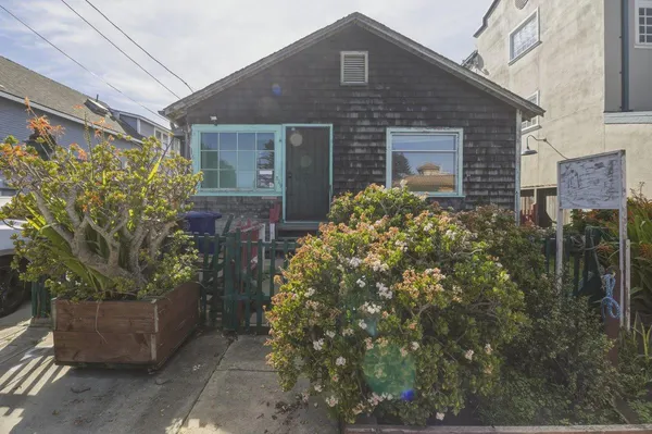 $1,486,500 | 529 Wave Street, Monterey, CA 93940