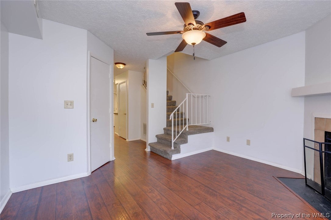 438 Lester Road, Unit 2 Newport News, VA 23601 - Photo 5 of 25 Gallery Image 5