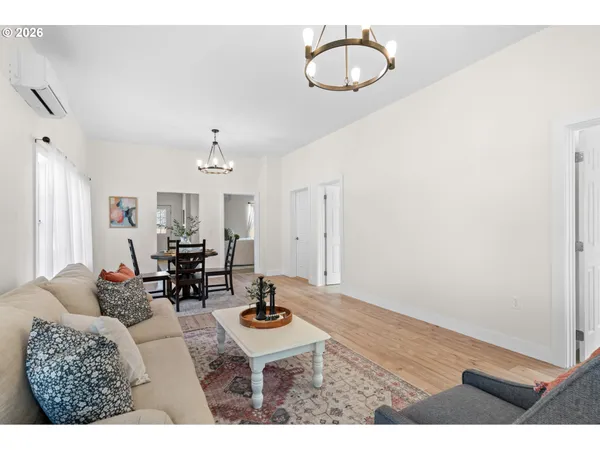 $299,000 | 726 Southwest 22nd Street, Pendleton, OR 97801