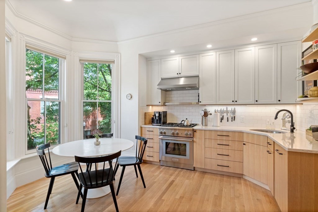 474 Columbus Avenue, Unit 2 Boston, MA 02118 - Photo 1 of 31