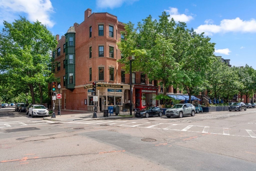 474 Columbus Avenue, Unit 2 Boston, MA 02118 - Photo 29 of 31