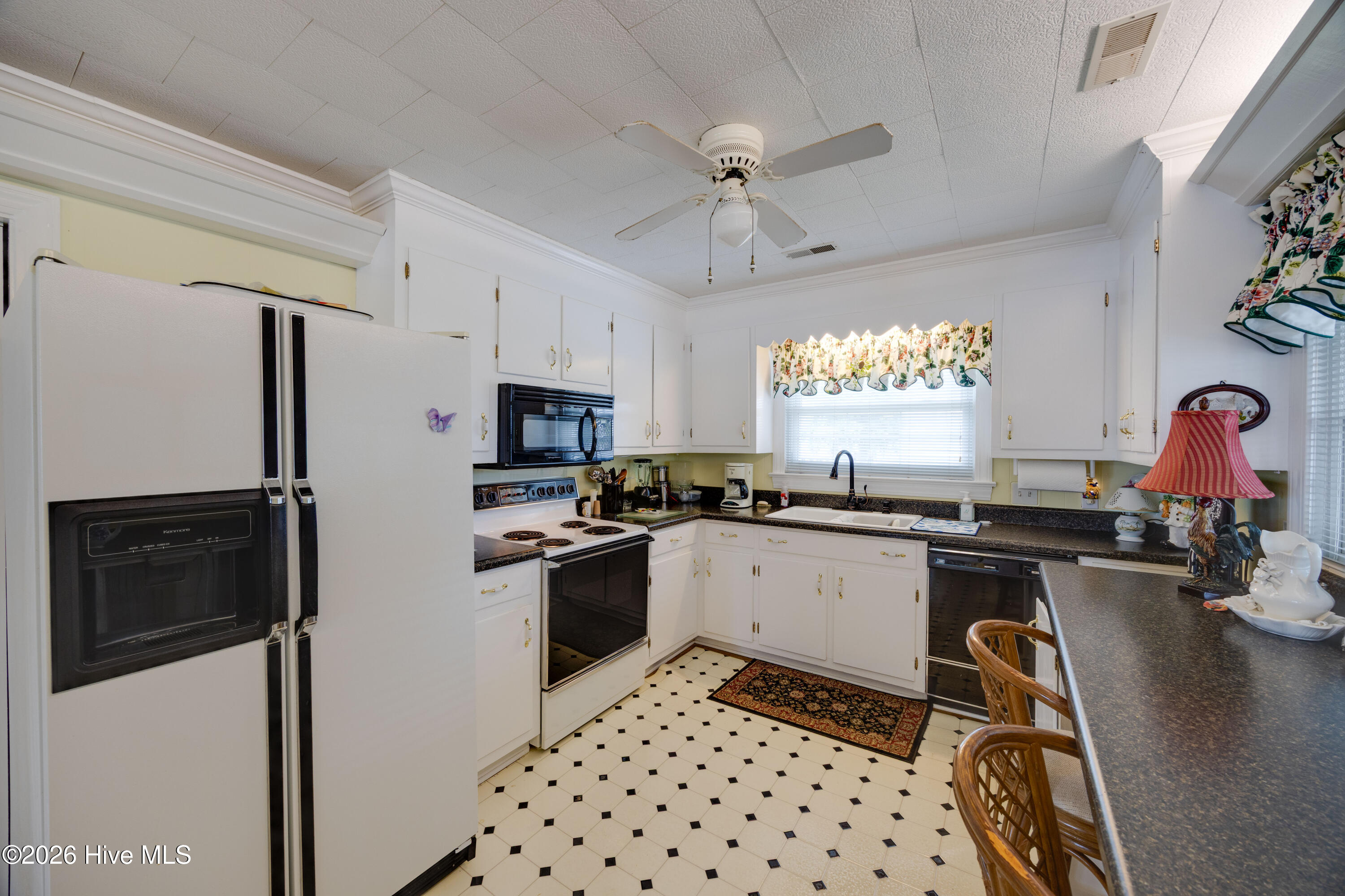 22 Oak Point Road Chocowinity, NC 27817 - Photo 7 of 52