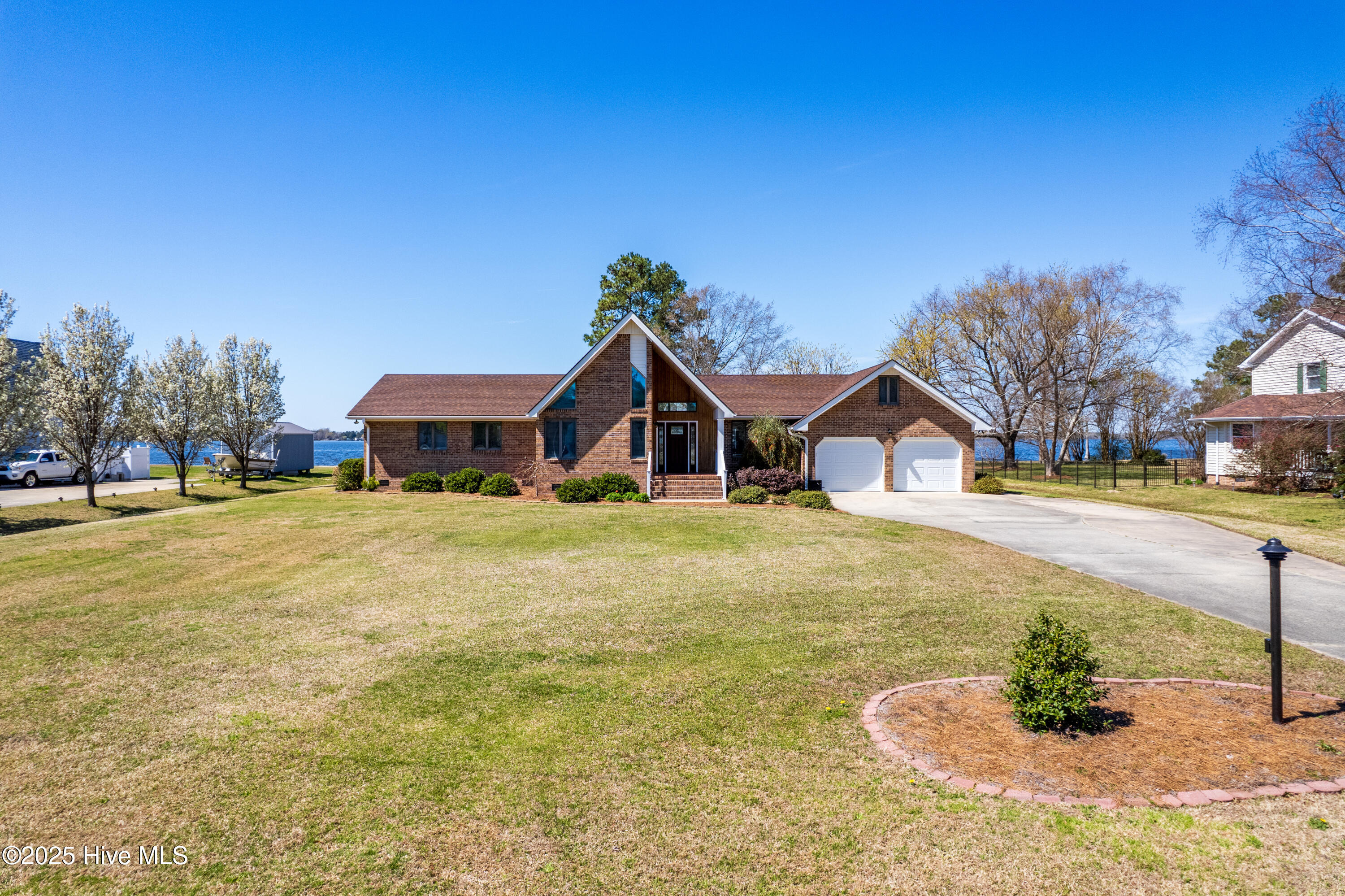 405 Dances Bay Road Elizabeth City, NC 27909 - Photo 2 of 48 db ext-1