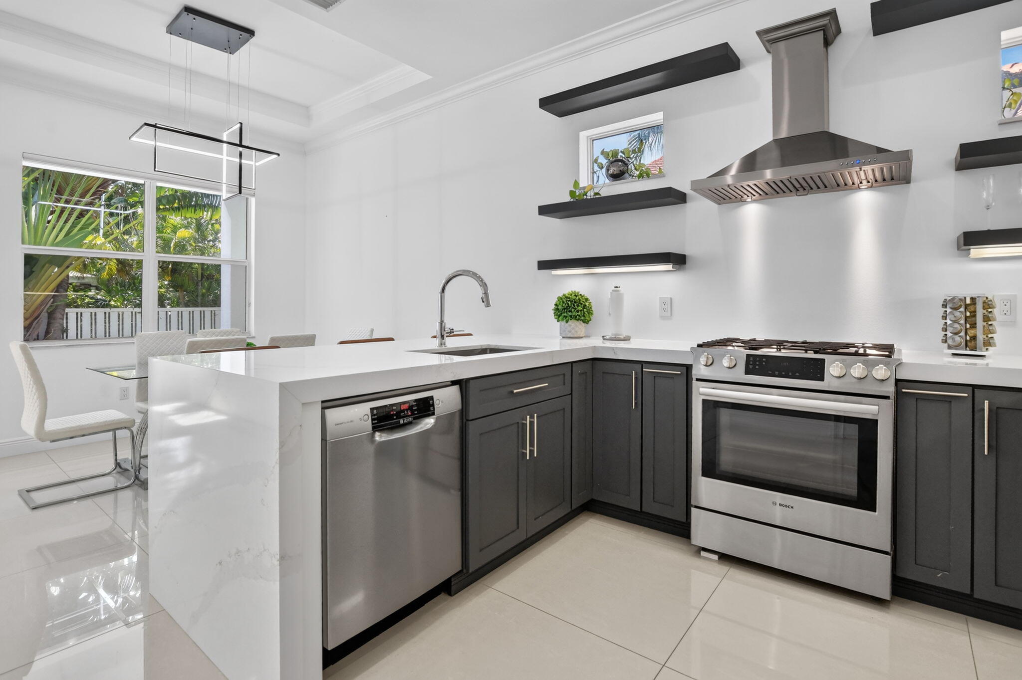 500 Northeast Wavecrest Way Boca Raton, FL 33432 - Photo 24 of 53 26-web-or-mls-DSC_7514