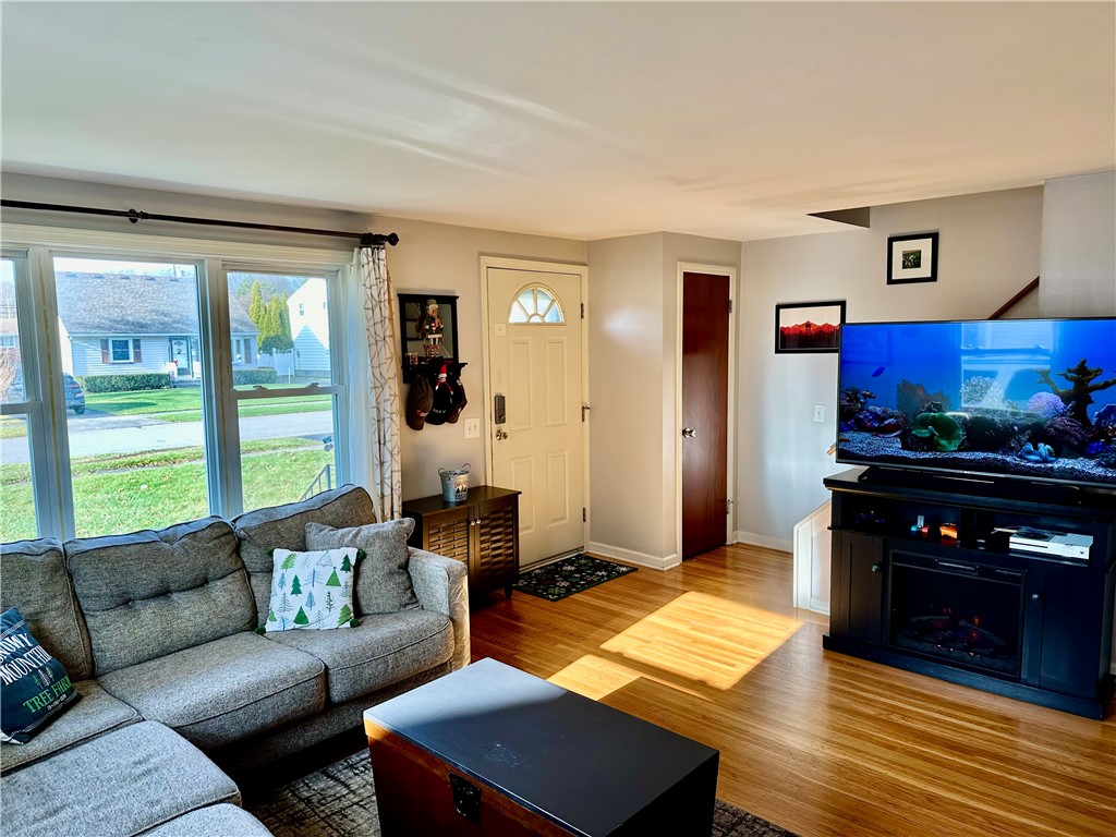 96 Ridgewood Road Greece, NY 14626 - Photo 14 of 49