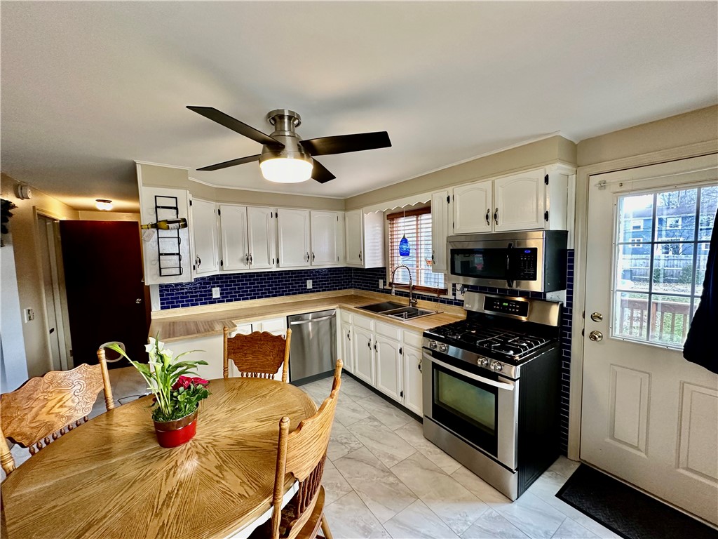 96 Ridgewood Road Greece, NY 14626 - Photo 9 of 49