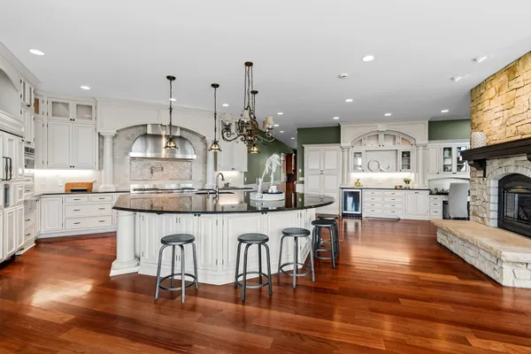 $2,950,000 | 1505 Neal Ave Court North, Lake Elmo, MN 55042
