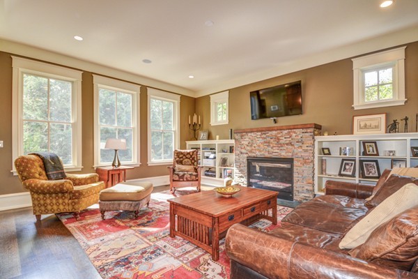 18 Oakencroft Road Wellesley, MA 02482 - Photo 12 of 30