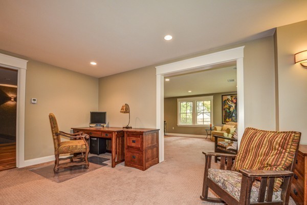 18 Oakencroft Road Wellesley, MA 02482 - Photo 23 of 30