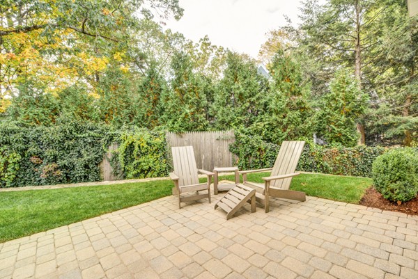 18 Oakencroft Road Wellesley, MA 02482 - Photo 29 of 30