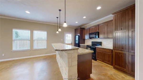 $2,400 | 3406 Cullen Trail, College Station, TX 77845