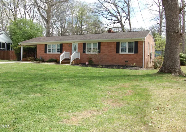 $270,000 | 1517 Oakdale Circle, Henderson, NC 27536