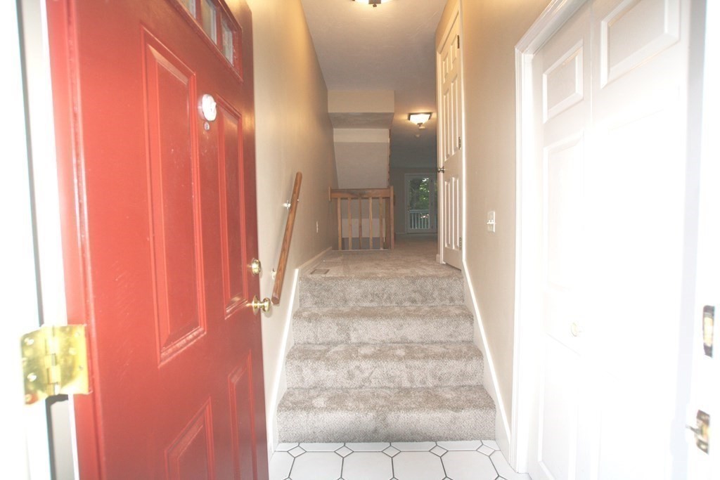 849 Boston Post Road, Unit 9C Marlborough, MA 01752 - Photo 3 of 26 Gallery Image 3