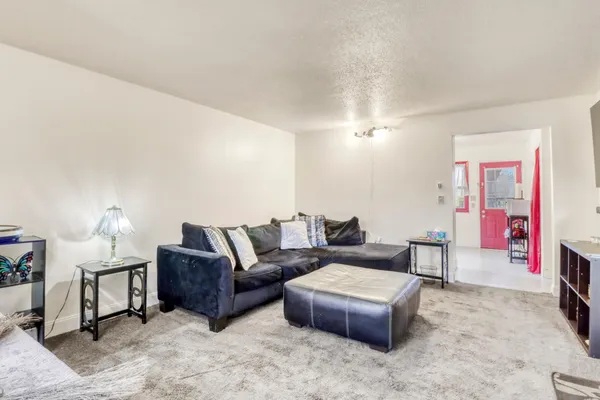 $230,000 | 306 21st Street South, Fargo, ND 58103