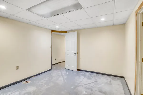 $230,000 | 306 21st Street South, Fargo, ND 58103