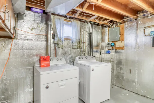 $230,000 | 306 21st Street South, Fargo, ND 58103
