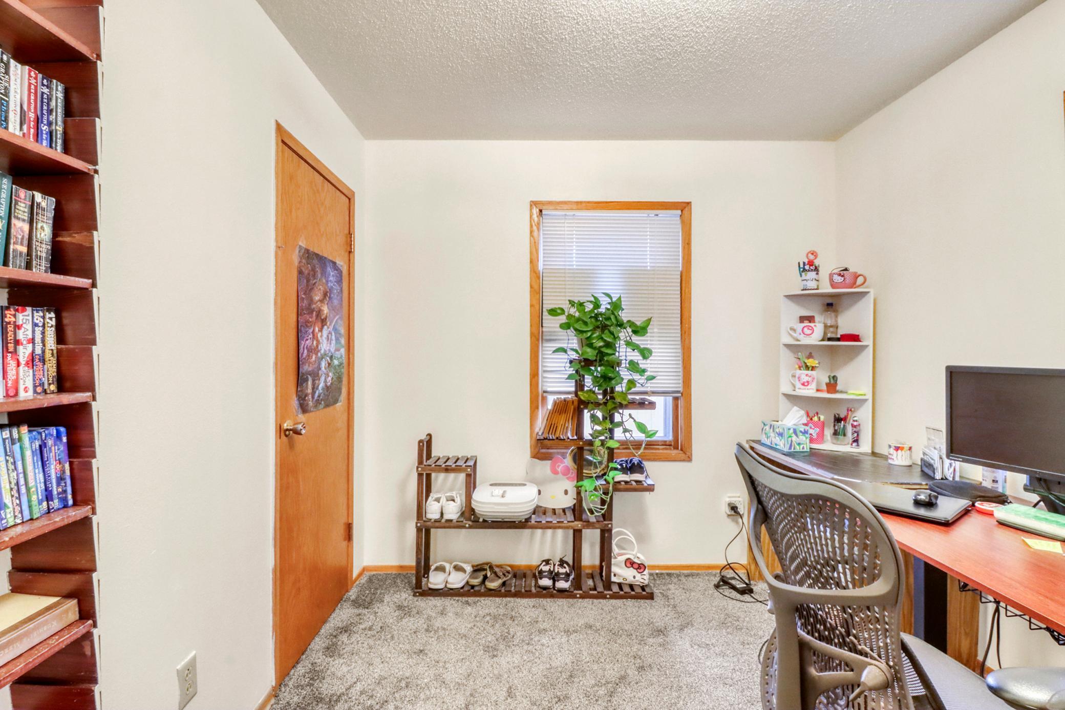 306 21st Street South Fargo, ND 58103 - Photo 9 of 41