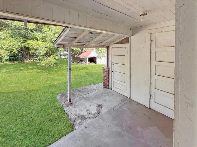 a view of a small porch