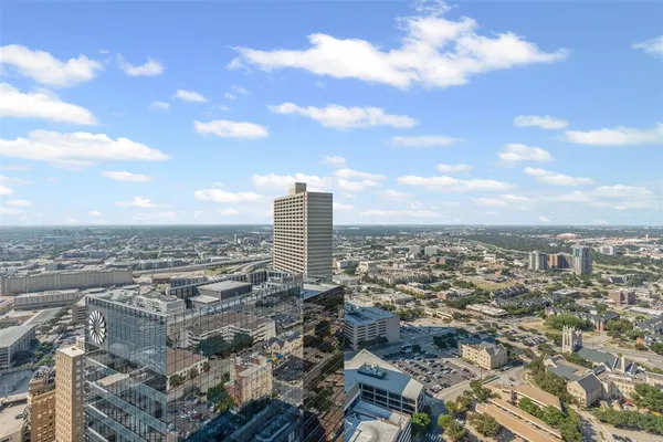 $950,000 | 500 Throckmorton Street, Unit 3506, Fort Worth, TX 76102