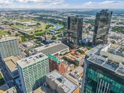 $950,000 | 500 Throckmorton Street, Unit 3506, Fort Worth, TX 76102