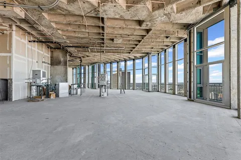 $950,000 | 500 Throckmorton Street, Unit 3506, Fort Worth, TX 76102