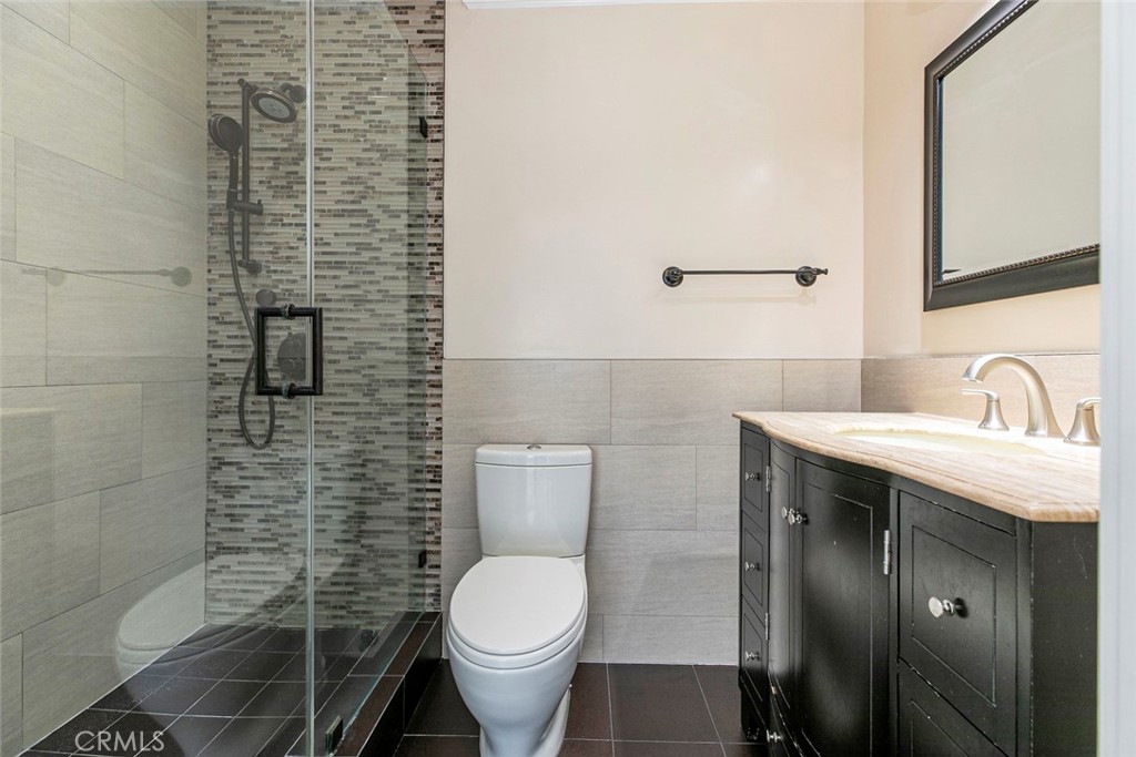 315 Cameron Place, Unit 1 Glendale, CA 91207 - Photo 30 of 38