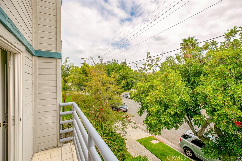 315 Cameron Place, Unit 1 Glendale, CA 91207 - Photo 33 of 38