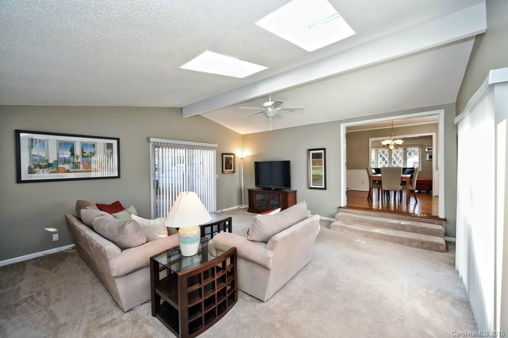 4914 Seacroft Road Charlotte, NC 28210 - Photo 10 of 24