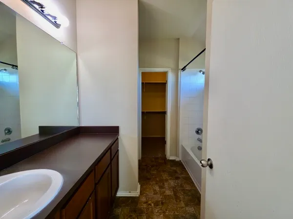 $1,850 | 809 Yabers Court, Austin, TX 78725