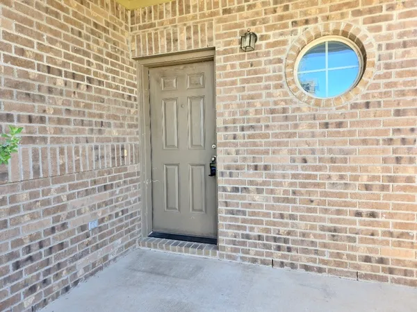 $1,850 | 809 Yabers Court, Austin, TX 78725