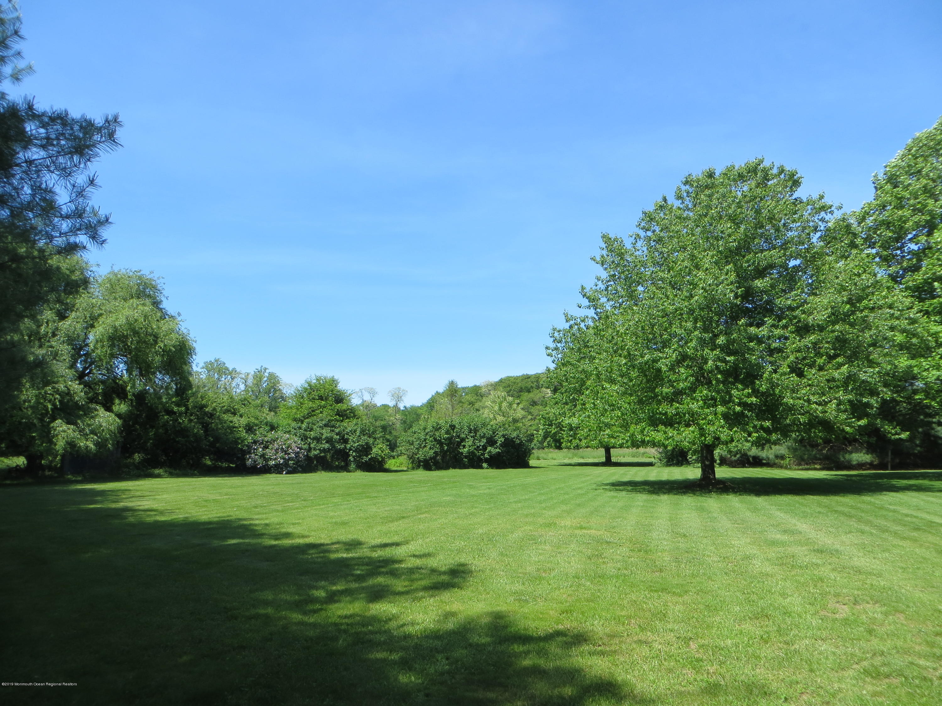 234 Stagecoach Road Millstone Township, NJ 08510 - Photo 3 of 45 Your Own Two Acres