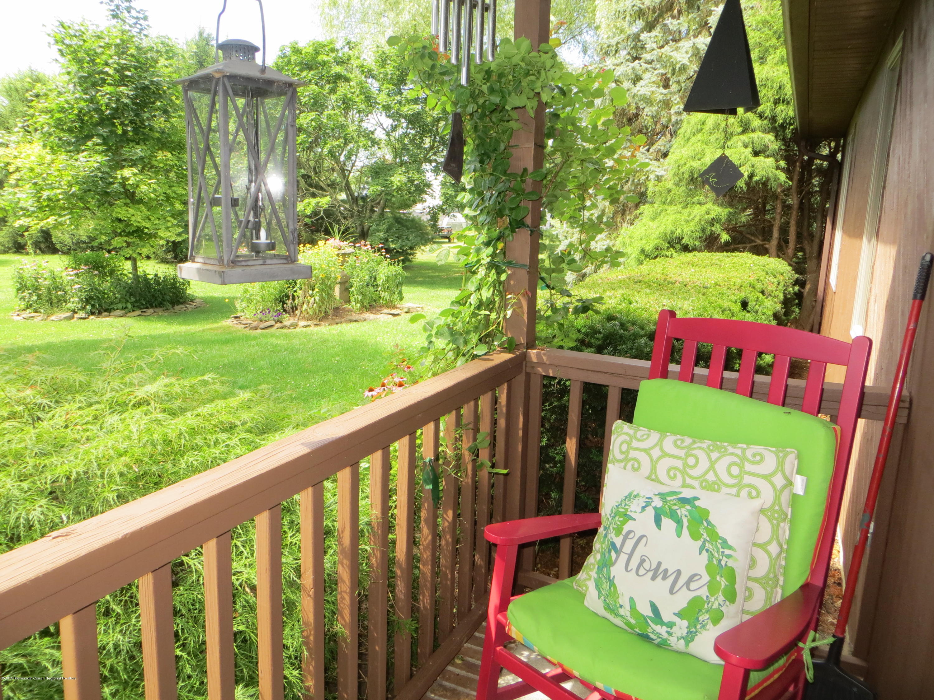 234 Stagecoach Road Millstone Township, NJ 08510 - Photo 4 of 45 Rock A While