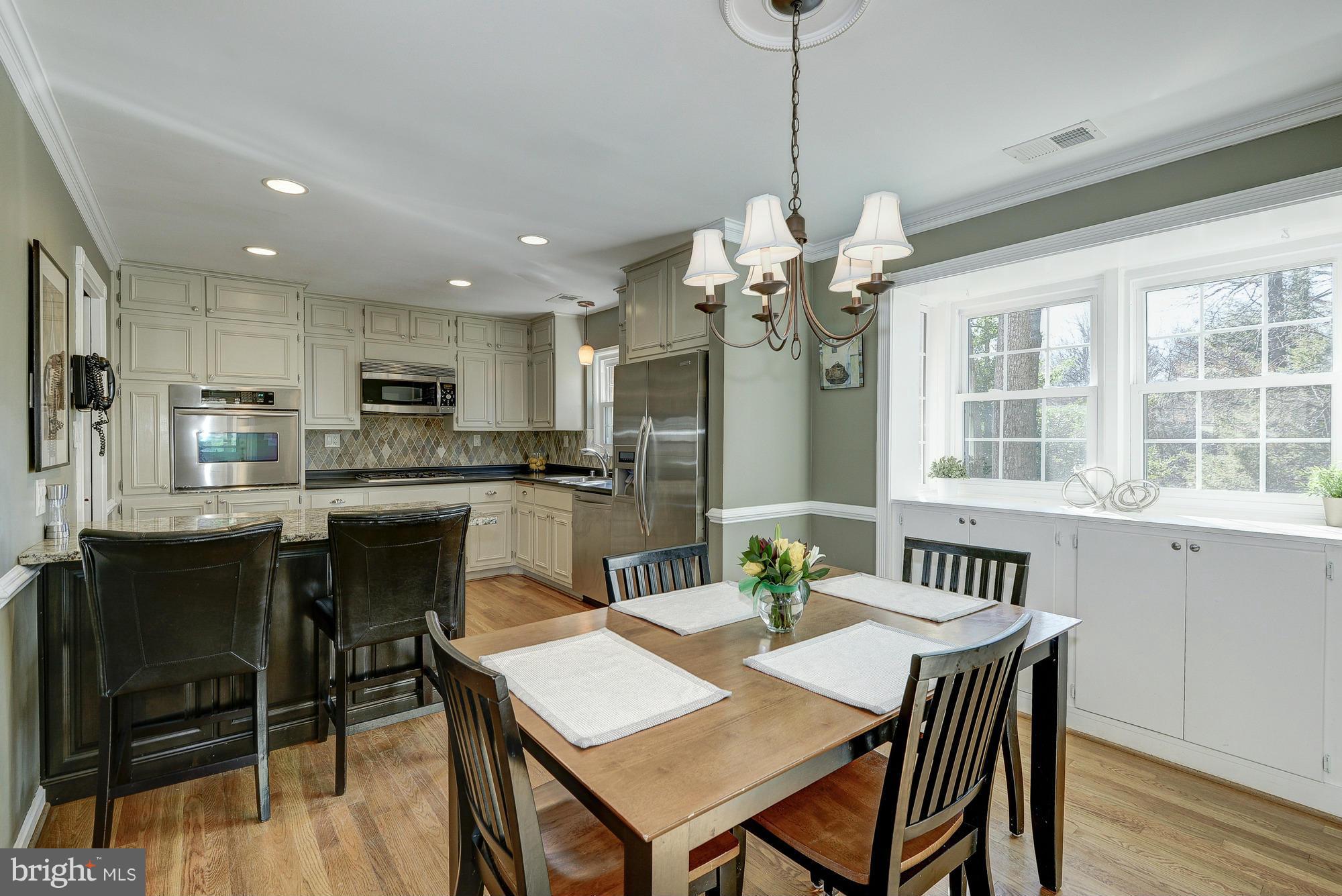 2406 Barbour Road Falls Church, VA 22043 - Photo 9 of 30 Dining Room
