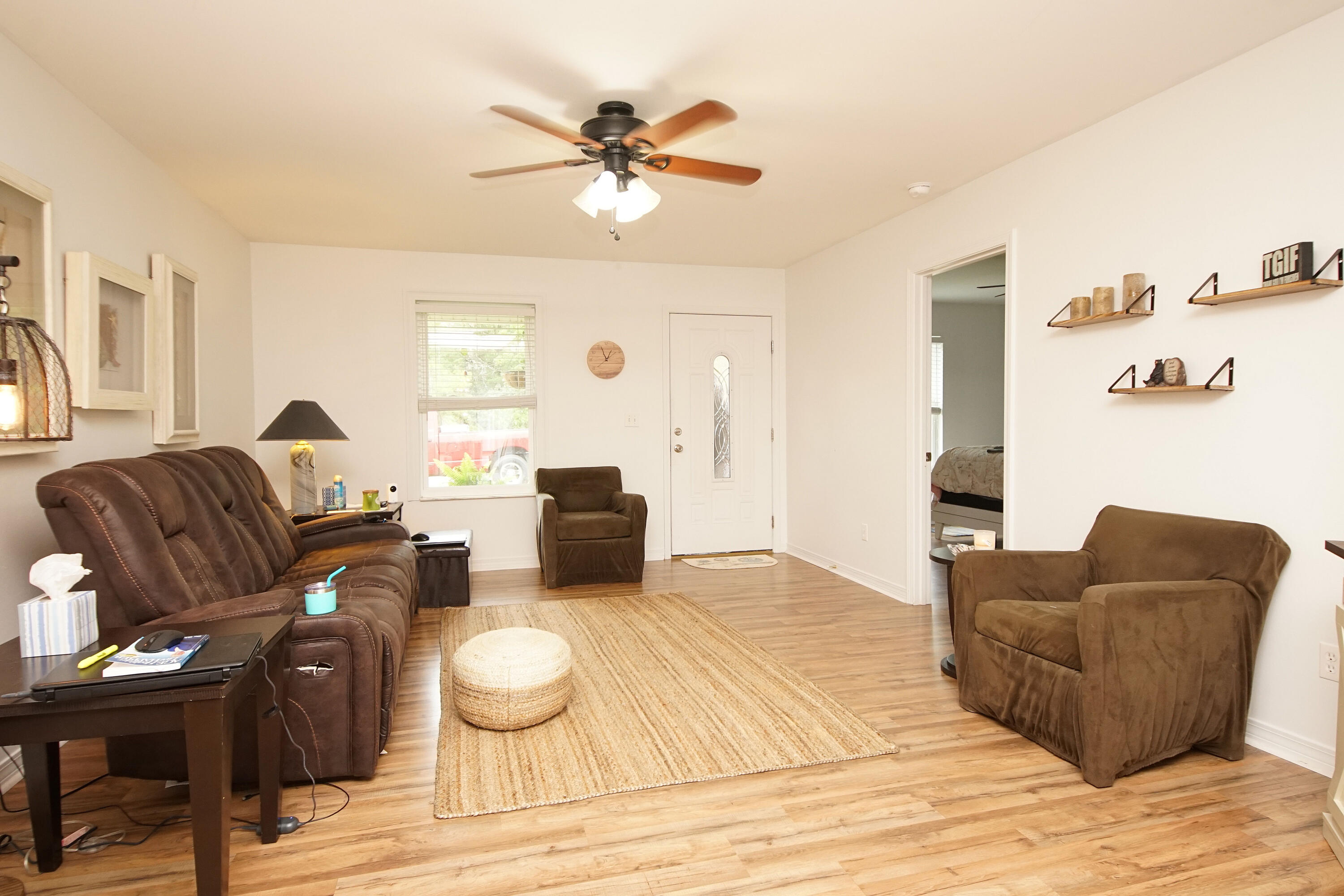4663 Falcon Way Crestview, FL 32539 - Photo 8 of 27 Gallery Image 8