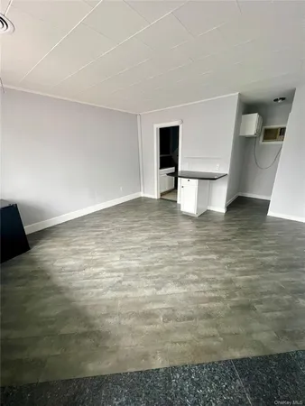 $1,100 | 1612-1616 Rte 9W, Unit 22, Milton, NY 12547