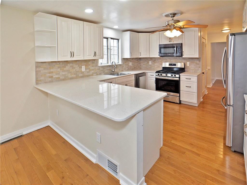 2219 Haymaker Road Monroeville, PA 15146 - Photo 2 of 25 Gallery Image 2