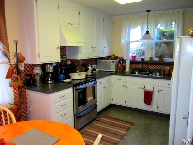 119 Cherry Hill Road Nazareth, PA 18064 - Photo 8 of 25
