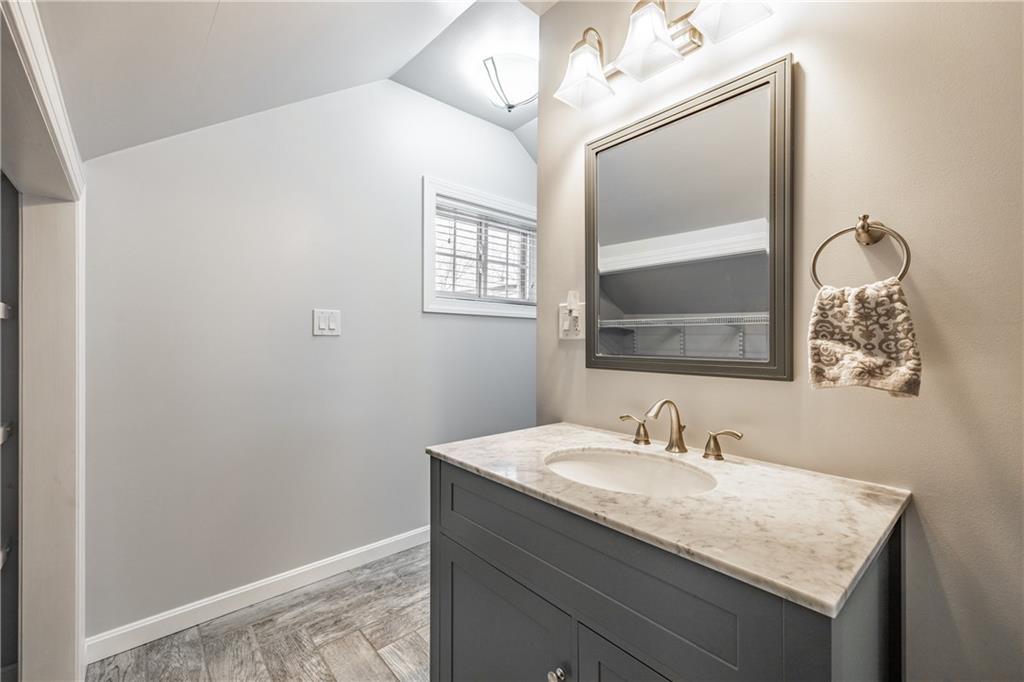 1303 Ashton Road Sharon, PA 16146 - Photo 20 of 25 Gallery Image 20
