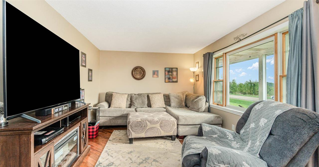 1015 Dobler Road Sterling, MI 48659 - Photo 4 of 21 Gallery Image 4