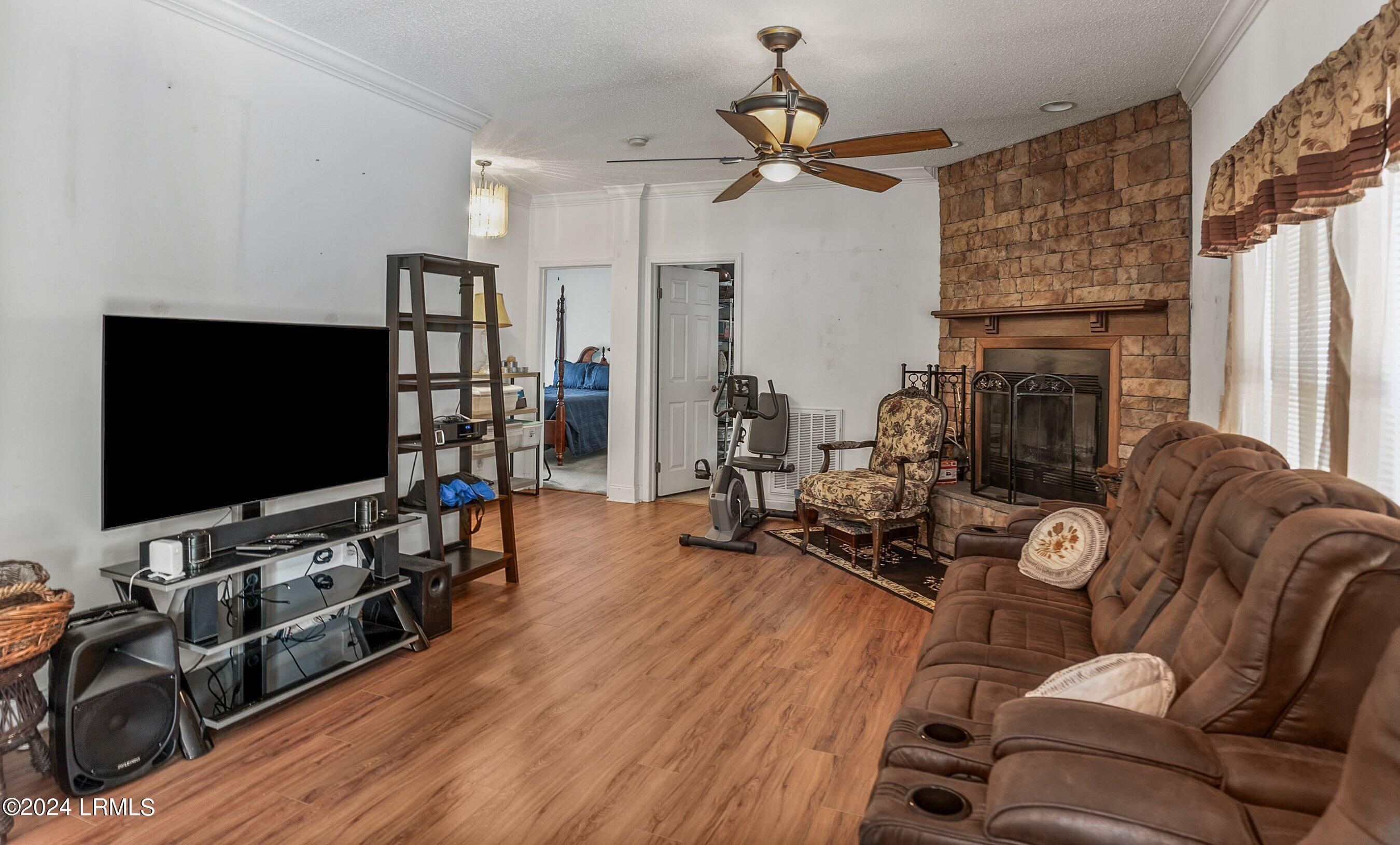646 Paige Point Road Seabrook, SC 29940 - Photo 12 of 31 DSC00330-33-1.jpg-SMALL
