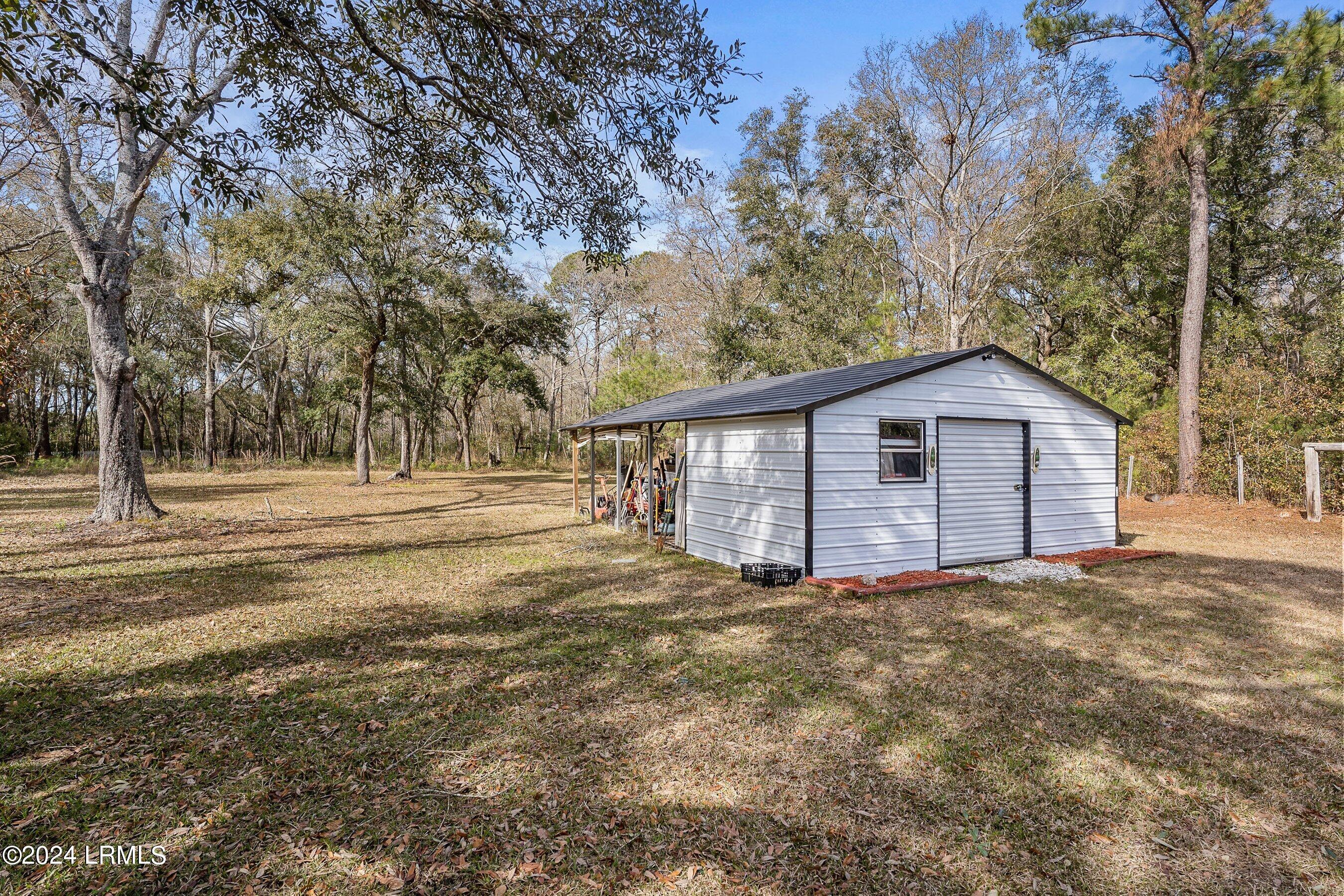 646 Paige Point Road Seabrook, SC 29940 - Photo 26 of 31 DSC00453-151-1.jpg-SMALL